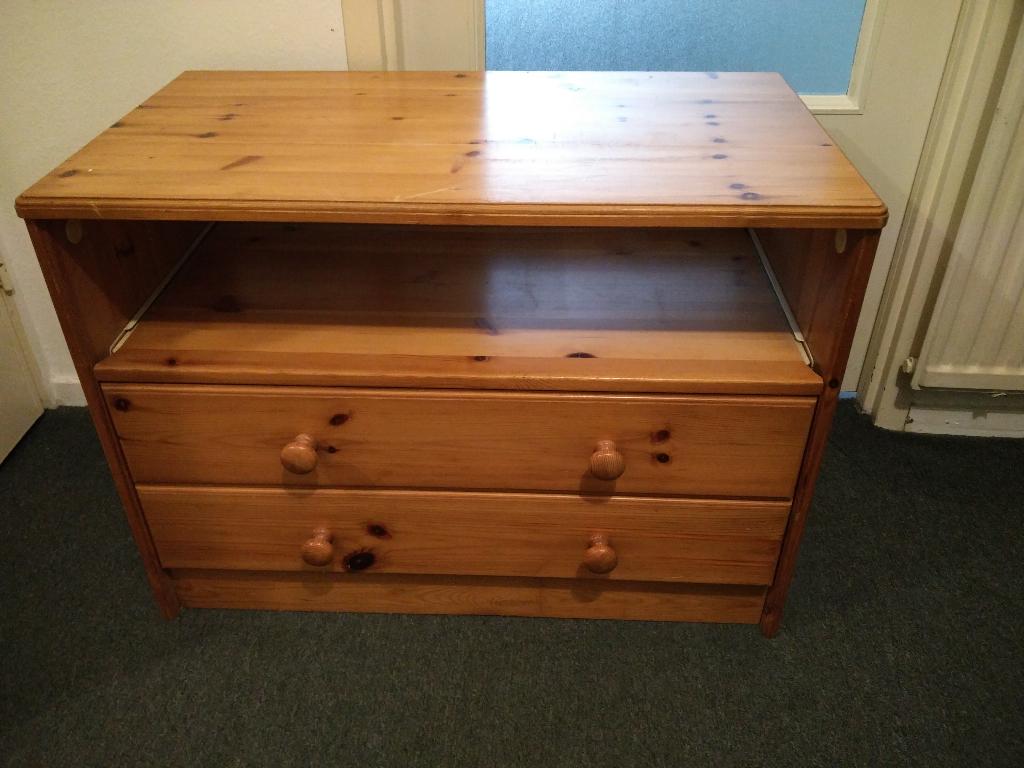 Massief grenen tv meubel van kwaliteit, Huis en Inrichting, Kasten | Televisiemeubels, Ophalen, Gebruikt, 50 tot 100 cm, Minder dan 100 cm