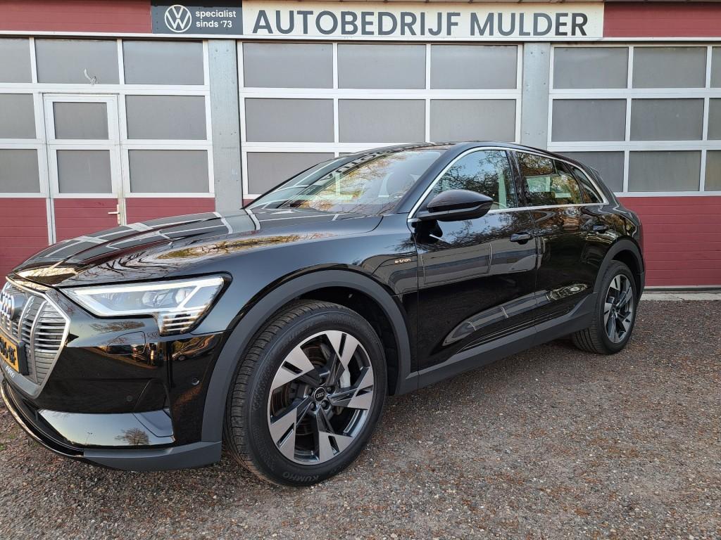 Audi E-TRON 55 408 Pk Quattro Edition 95 KWh Luchtvering SOH, 131 €/maand, 95 kWh, Met garantie (alle), USB