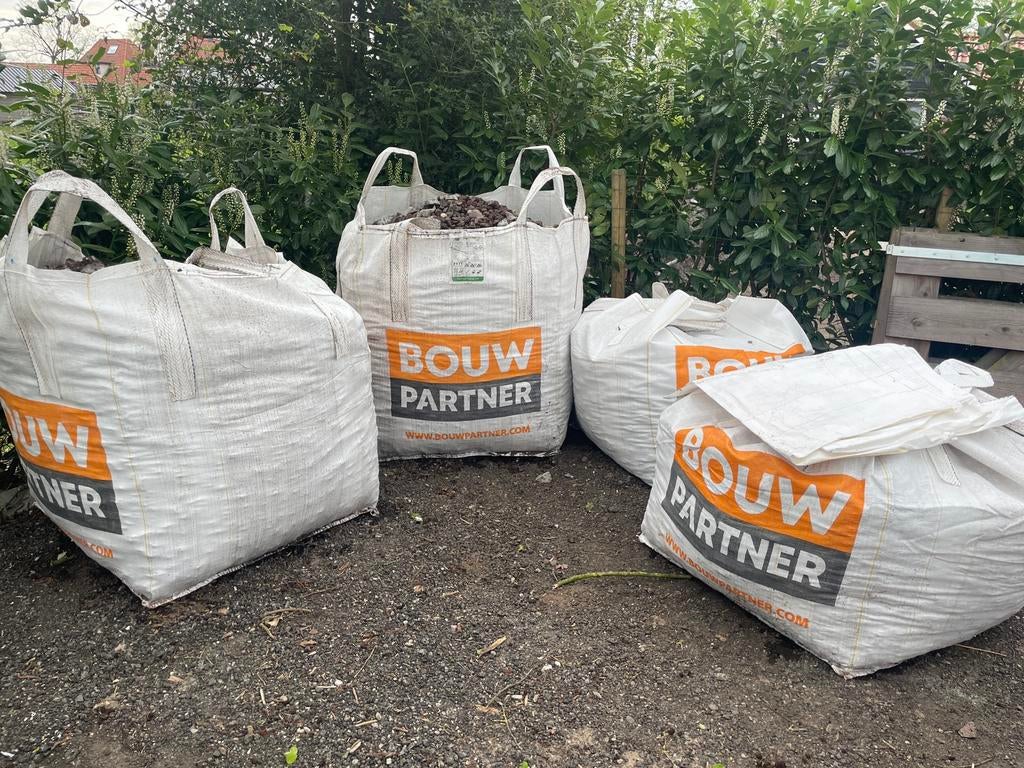 Lavasteen en kei gemengd. Gratis af te halen, Tuin en Terras, Zand, Ophalen, Zo goed als nieuw