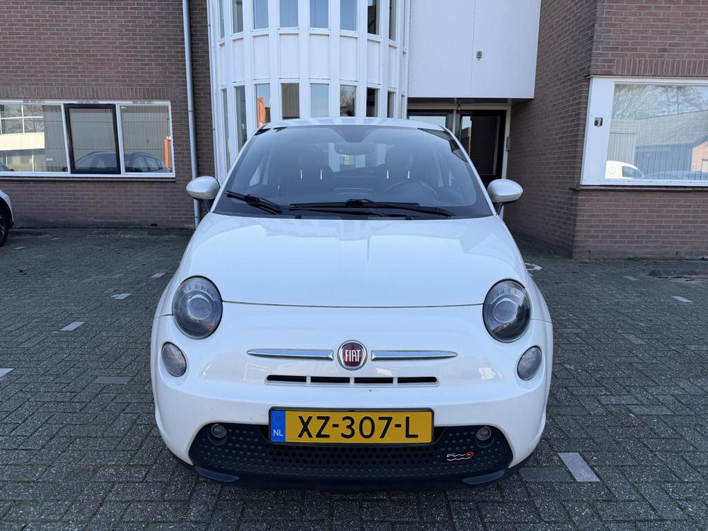 Fiat 500 E 24kwh | Clima |, Auto's, Fiat, Gebruikt, Zwart, 4 stoelen, Wit