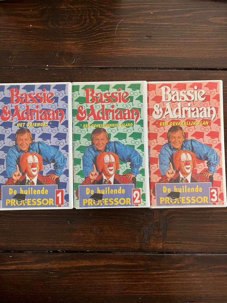 Bassie & Adriaan VHS De Huilende Professor (1,2,3MEGA DEAL!, Alle leeftijden, Kinderprogramma's en -films, Overige typen, Ophalen of Verzenden