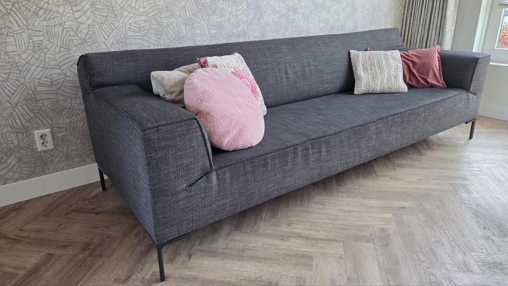 4-zitsbank van Design on Stock: designer: Roderick Vos, Huis en Inrichting, Ophalen, 75 tot 100 cm, Driepersoons, 200 tot 250 cm