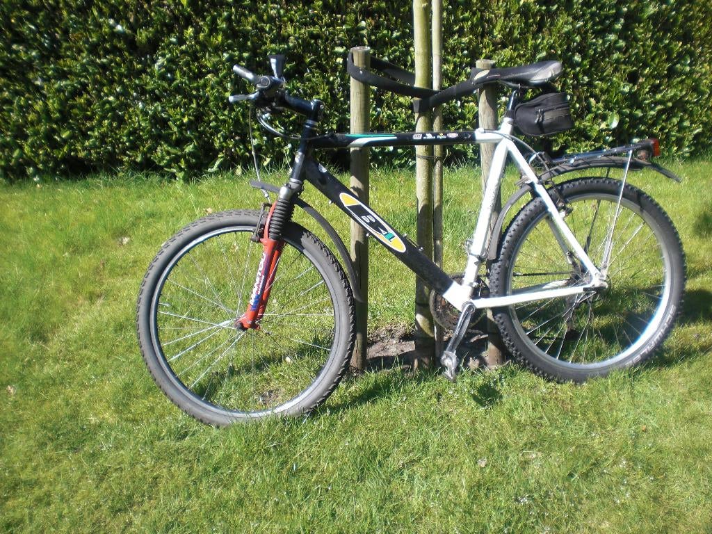 Te  koop mooie Mountainbike, Gebruikt, Velgrem, 53 tot 57 cm, Ophalen