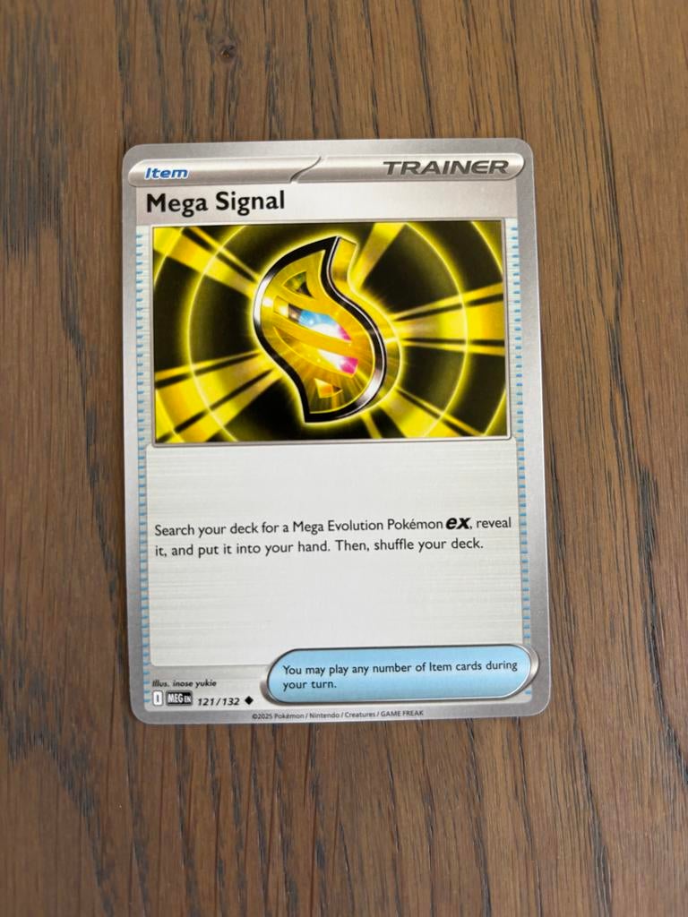 Pokémon TCG: Mega Signal Trainer Kaart (121/132), Ophalen of Verzenden, Zo goed als nieuw, Losse kaart