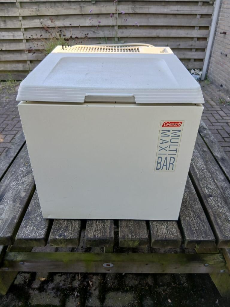 Koelkistje Coleman, Ophalen, Koelelement