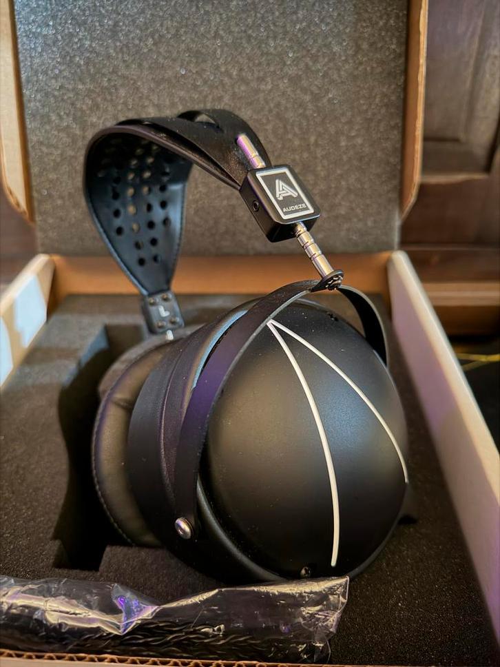 Audeze LCD-2 Closed Back koptelefoon, Audio, Tv en Foto, Koptelefoons, Zo goed als nieuw, Over oor (circumaural), Overige merken