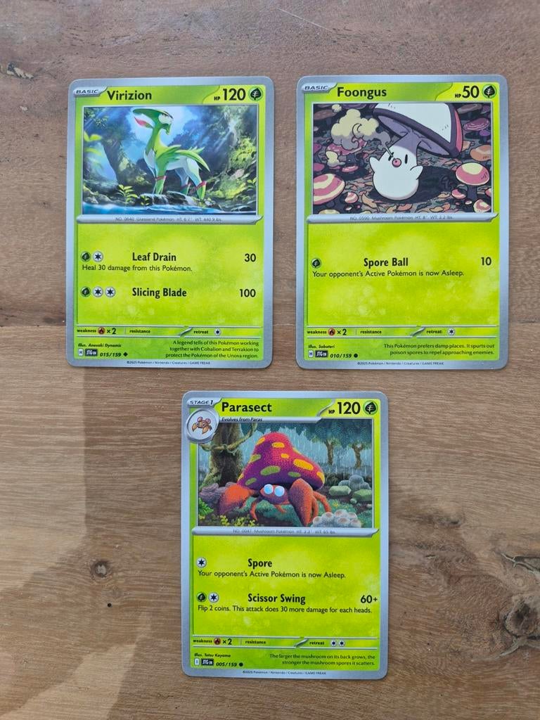 Pokémon parasect virizon foongus, Ophalen of Verzenden, Zo goed als nieuw