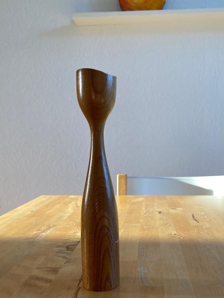 Vintage Deense teakhouten tulp kandelaar 22,5 cm hoog Zgan!, Huis en Inrichting, Woonaccessoires | Kandelaars en Kaarsen, Zo goed als nieuw