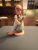 Hummel Beeldje - Vlijtig Liesje, Ophalen of Verzenden