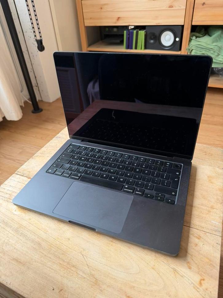 MacBook Pro 14" M3 Pro (eind 2023) - 1TB/18GB, 99% batterij, Computers en Software, Apple Macbooks, Zo goed als nieuw, MacBook Pro