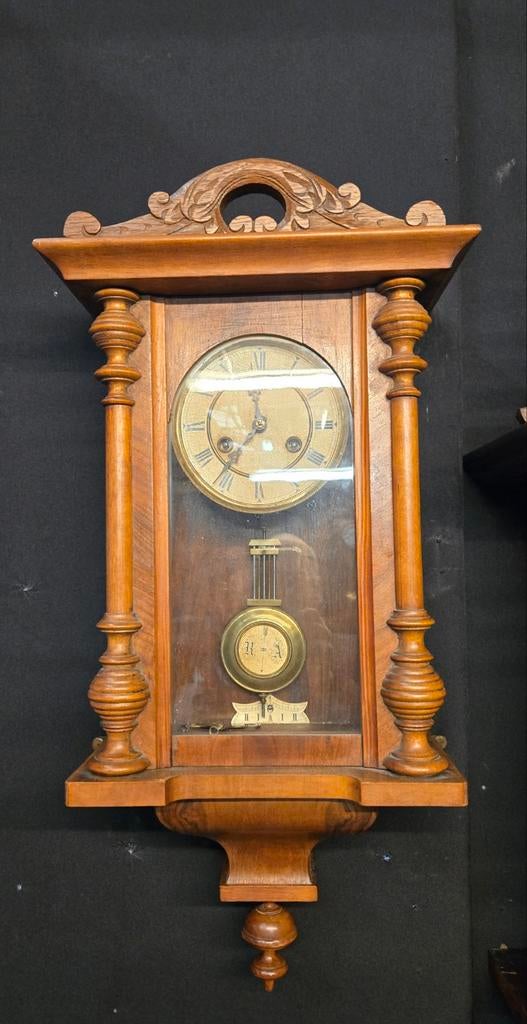 Houten wandklok met slinger, Antiek en Kunst, Antiek | Klokken, Ophalen of Verzenden