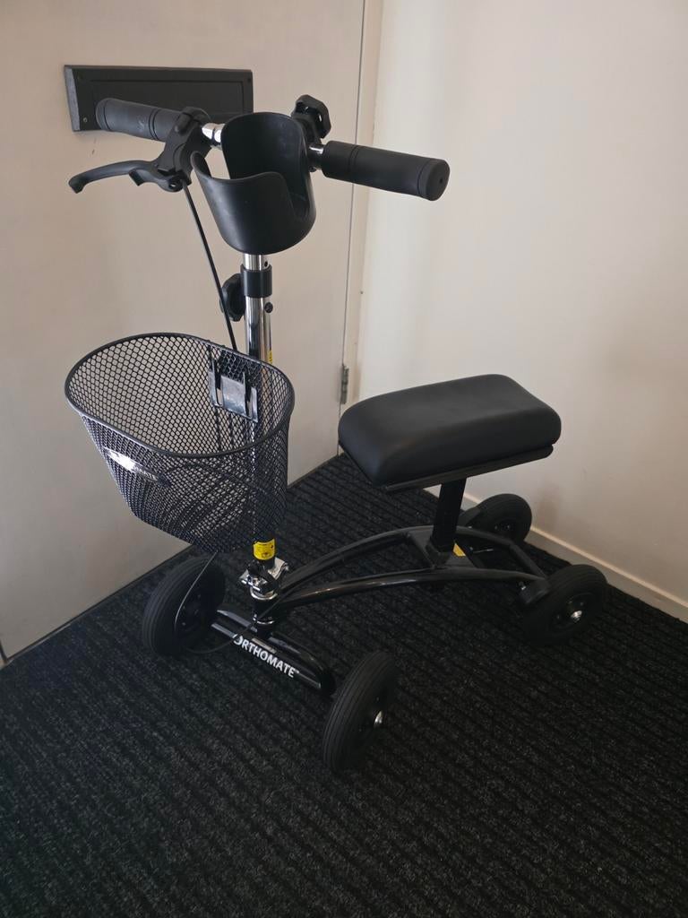 Kniestep Orthomate, Ophalen