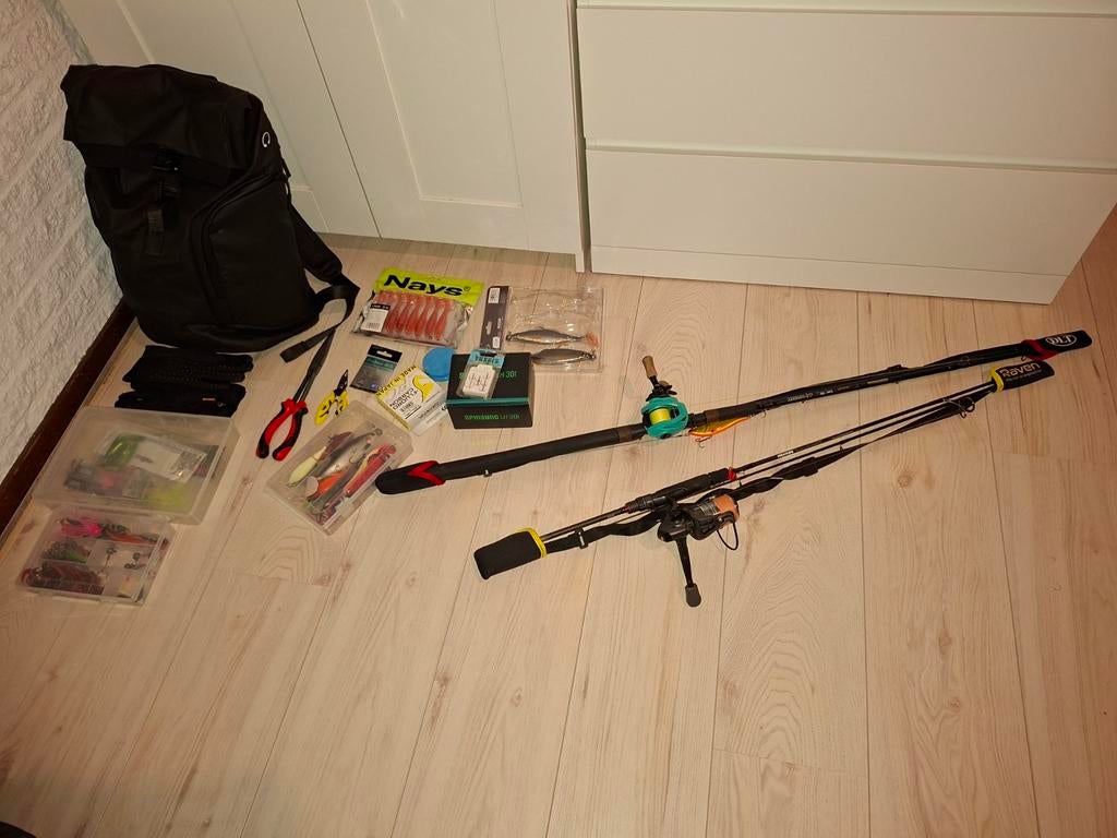 Complete kunstaas set voor roofvis - Zo goed als nieuw, Watersport en Boten, Hengelsport | Roofvissen, Ophalen, Zo goed als nieuw