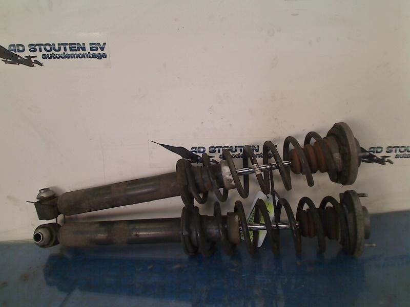 Schokbrekerset Achter BMW 5 serie (F10) 2013 3350686329901, Gebruikt, Petuelring 130, München 80809, , Duitsland, BMW, Bayerische Motoren Werke AG