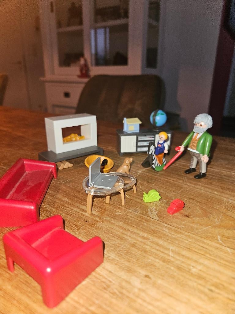 Playmobil Woonkamer met opa 70207, Ophalen of Verzenden, Zo goed als nieuw, Complete set