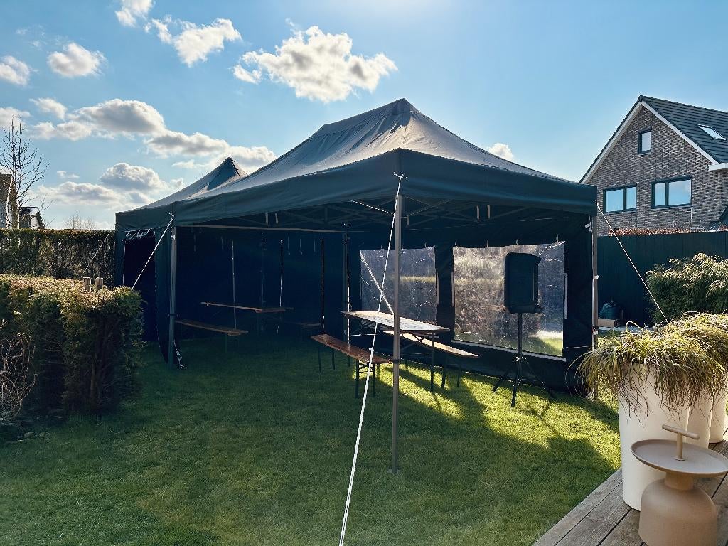 Te Huur Partytent-Zwolle incl meubilair, bezorgen, opbouwen, Ophalen of Verzenden, Zo goed als nieuw, 5 tot 8 meter
