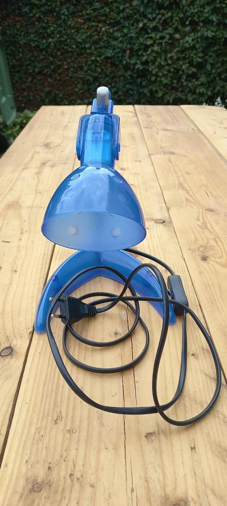 Blauwe IKEA MÖRKER Lamp, Huis en Inrichting, Lampen | Vloerlampen, Kunststof, Gebruikt, Ophalen of Verzenden, Minder dan 100 cm