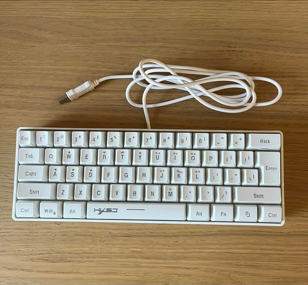 HXSJ V700 bedraad toetsenbord, Computers en Software, Toetsenborden, Gebruikt, Gaming toetsenbord, Ophalen of Verzenden, Qwerty