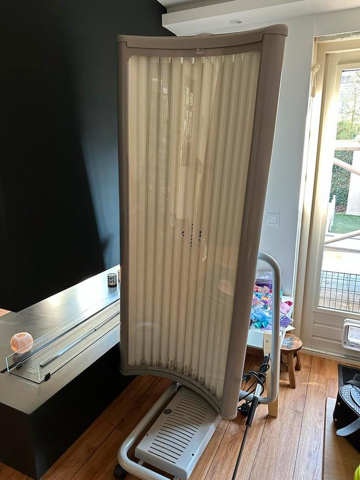 GRATIS: Alisun Sun Lounge Salsa Solarium - Thuis Zonnebank, Witgoed en Apparatuur, Zonnebanken en Gezichtsbruiners, Gebruikt, Zonnebank enkelzijdig