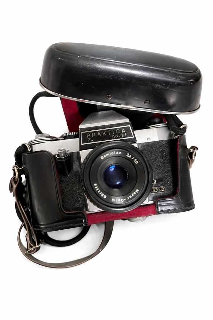 Praktica PL Nova I analoge spiegelreflexcamera, Audio, Tv en Foto, Fotocamera's Analoog, Ophalen of Verzenden, Gebruikt, Spiegelreflex