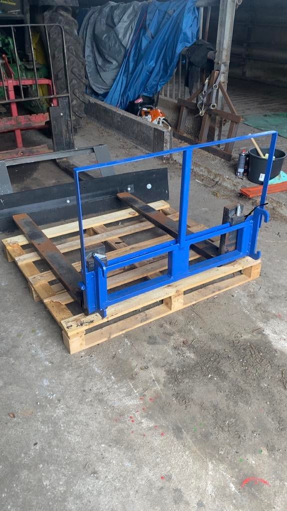 Solis palletvorkenen platte wagen schuif voorlader grondbak, Ophalen of Verzenden