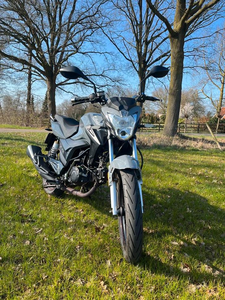 Killerbee F31 schakelbrommer, Fietsen en Brommers, Brommers | Overige merken, Gebruikt, Maximaal 45 km/u, Ophalen