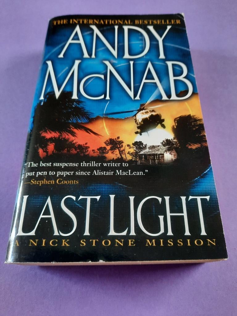 Andy McNab. Last Light, Boeken, Ophalen of Verzenden, Gelezen