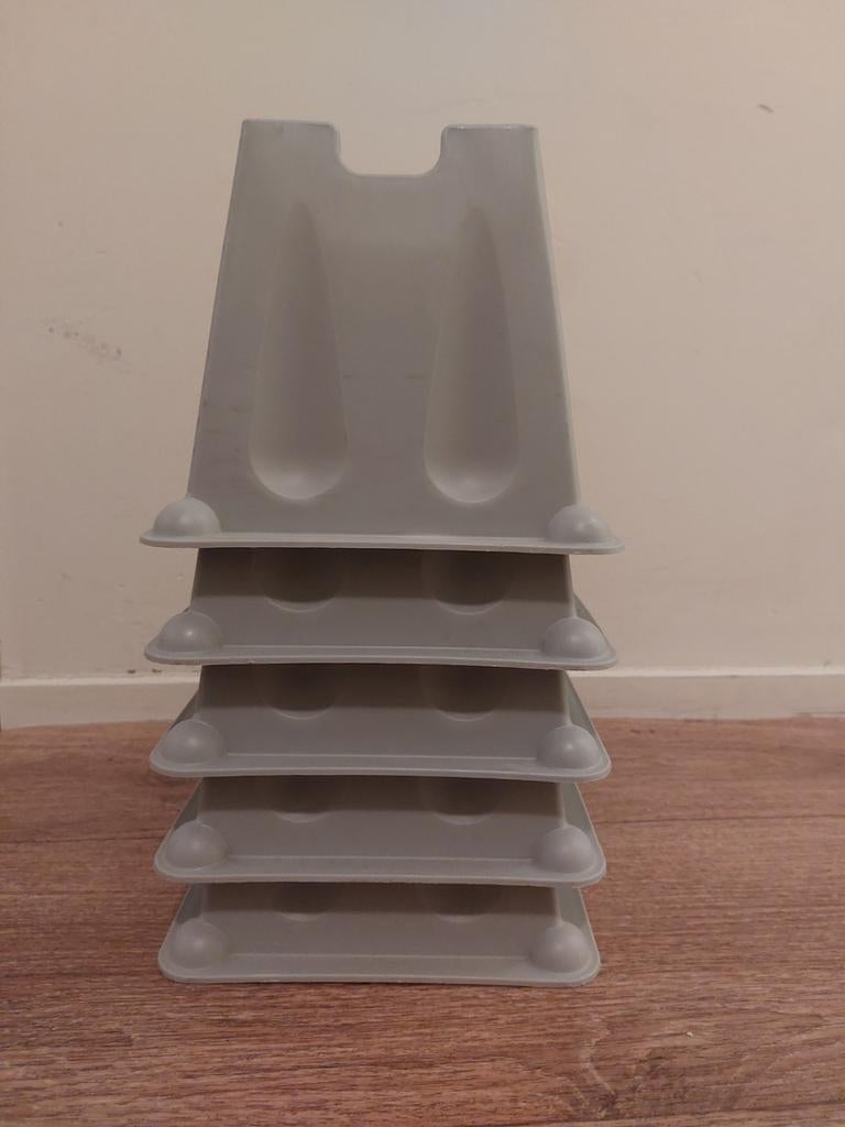 Eureva bedklossen 15 cm hoog, 5 stuks - Zo goed als nieuw, Ophalen, Zo goed als nieuw
