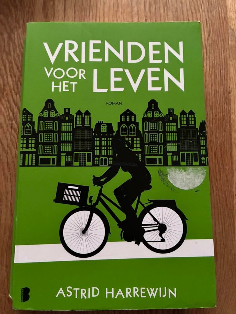 Astrid Harrewijn - Vrienden voor het leven, Ophalen of Verzenden, Gelezen, Astrid Harrewijn