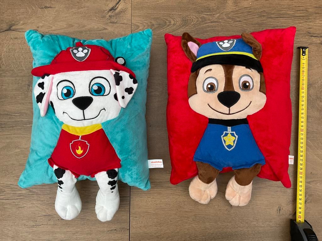 2 nieuwe zgan Paw Patrol kussens Marshall en chase, Ophalen, Nieuw, Kleed of Kussen