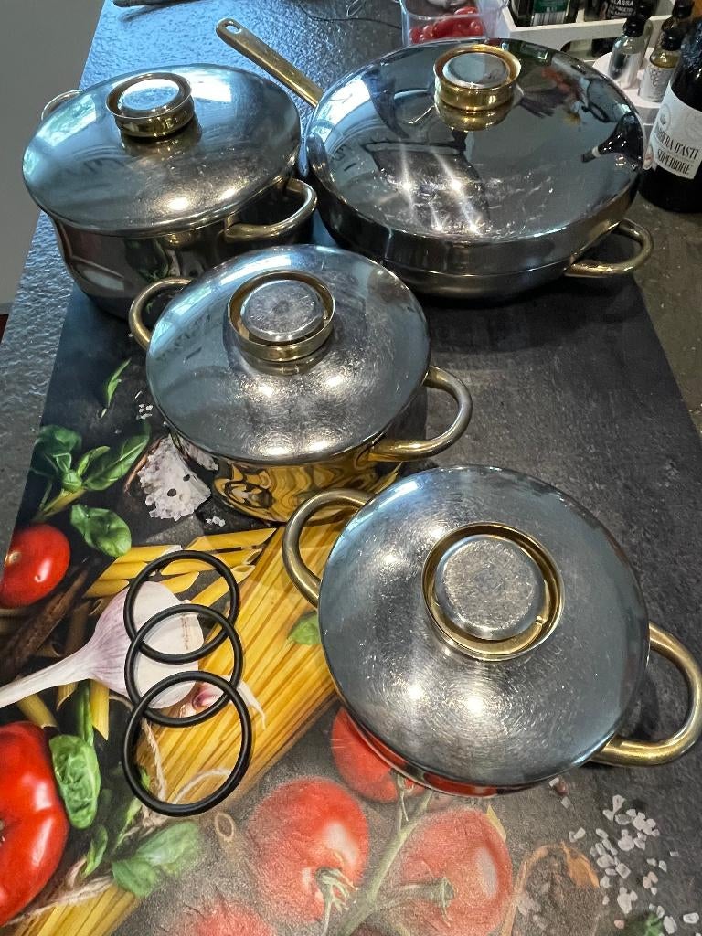 4delig DeMeyere pannenset LET OP niet geschikt voor inductie, Overige materialen, Gebruikt, Keramische plaat, Ophalen of Verzenden