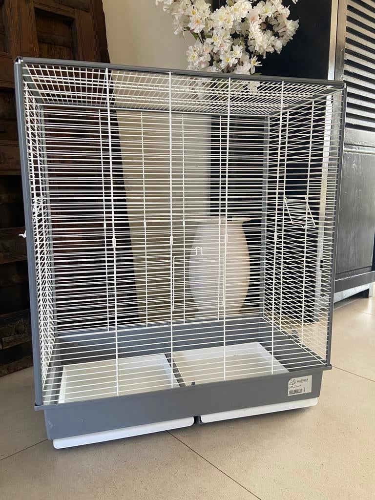 Voltrega vogelkooi, Dieren en Toebehoren, Ophalen of Verzenden, Zo goed als nieuw, Metaal, Vogelkooi