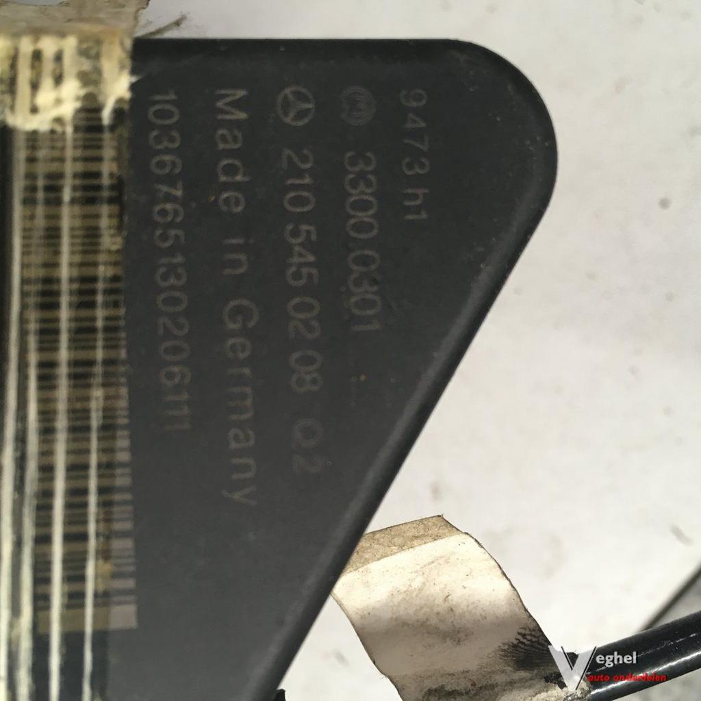 Mercedes Contactslot met sleutel en deurslot 210 545 02 08 0, Gebruikt, -, -, Ophalen of Verzenden