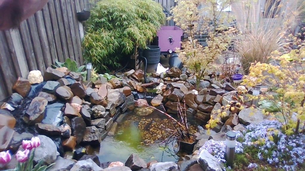 mooie vijverstenen gratis af te halen voor 13 juni., Tuin en Terras, Grind, Keien en Split, Ophalen, Gebruikt, Overige materialen