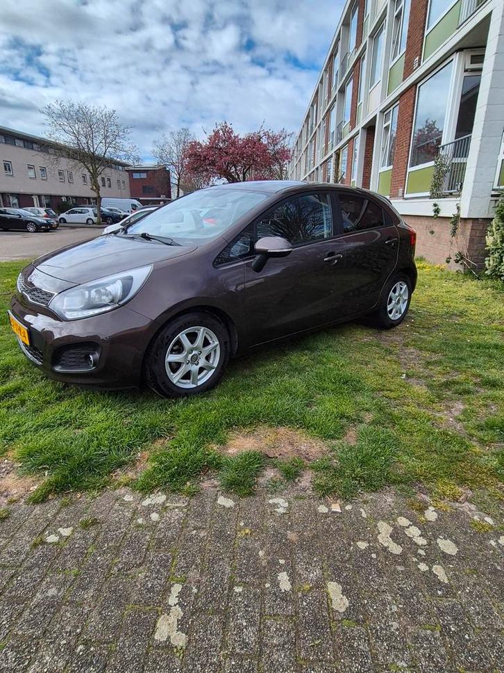 Kia Rio 1.2 I 5DRS 2012 Bruin, Auto's, Kia, Particulier, Rio, ABS, Airbags, Airconditioning, Alarm, Bochtverlichting, Centrale vergrendeling