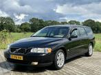 Volvo V70 2.4 model 2005 rijdt en schakelt perfect NW KOPPEL, Auto's, Voorwielaandrijving, Beige, Zwart, Stationwagon