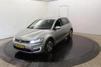 Volkswagen e-Golf 100KW 136PK SOH 100% Camera Warmtepomp Vir, 136 pk, Gebruikt, Zwart, Met garantie (alle)