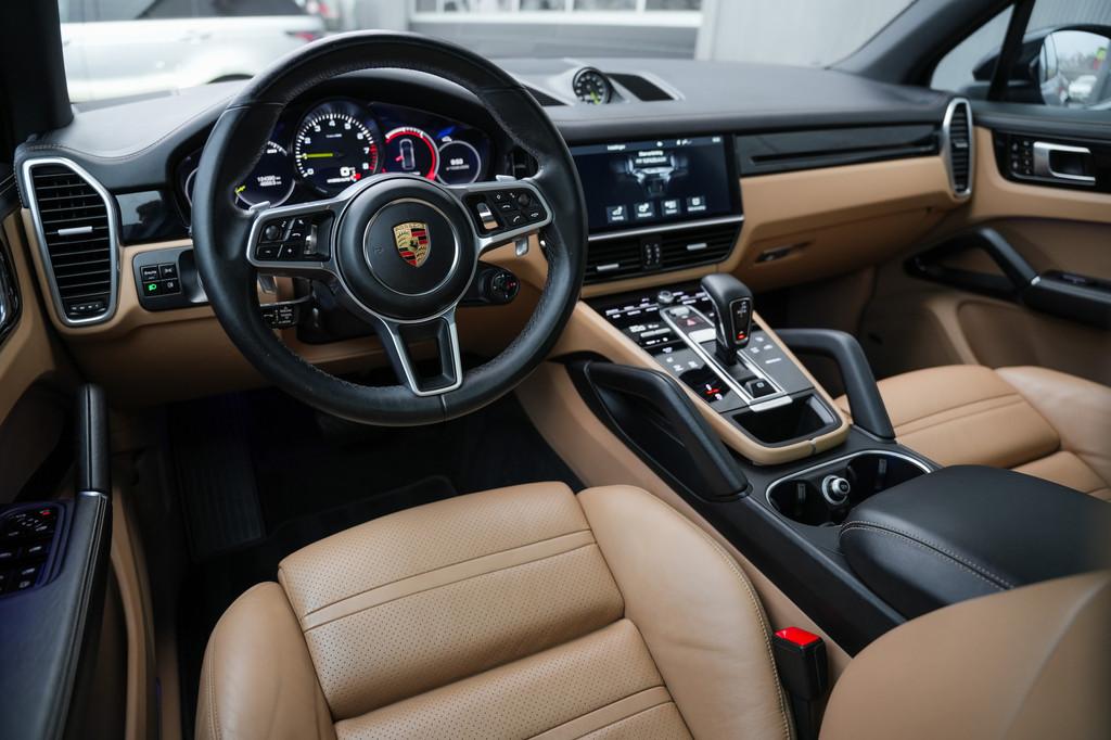 Porsche Cayenne 3.0 E-Hybrid 463 pk Sport-Chrono / Pano-Dak/, Cayenne, 14 kWh, 2995 cc, 462 pk