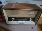 TE KOOP , goed spelende Philips vintage radio, Ophalen of Verzenden