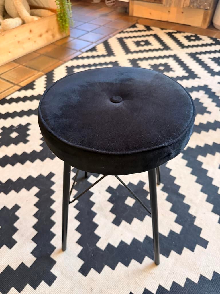 Zwart fluwelen krukje - piano krukje - Zo goed als nieuw, Ophalen of Verzenden, Zo goed als nieuw, Overige materialen