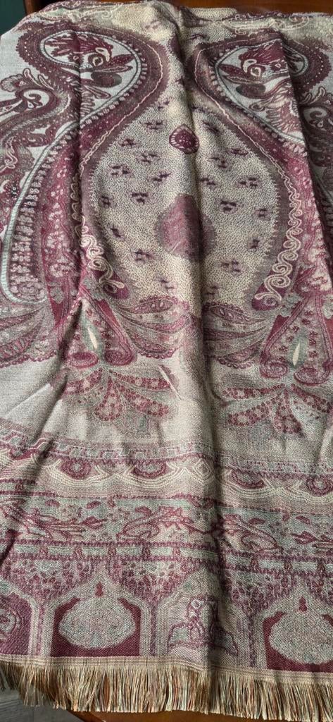 Vintage zijde omslagdoek, Kleding | Dames, Mutsen, Sjaals en Handschoenen, Ophalen of Verzenden, Zo goed als nieuw, Maat 46/48 (XL) of groter