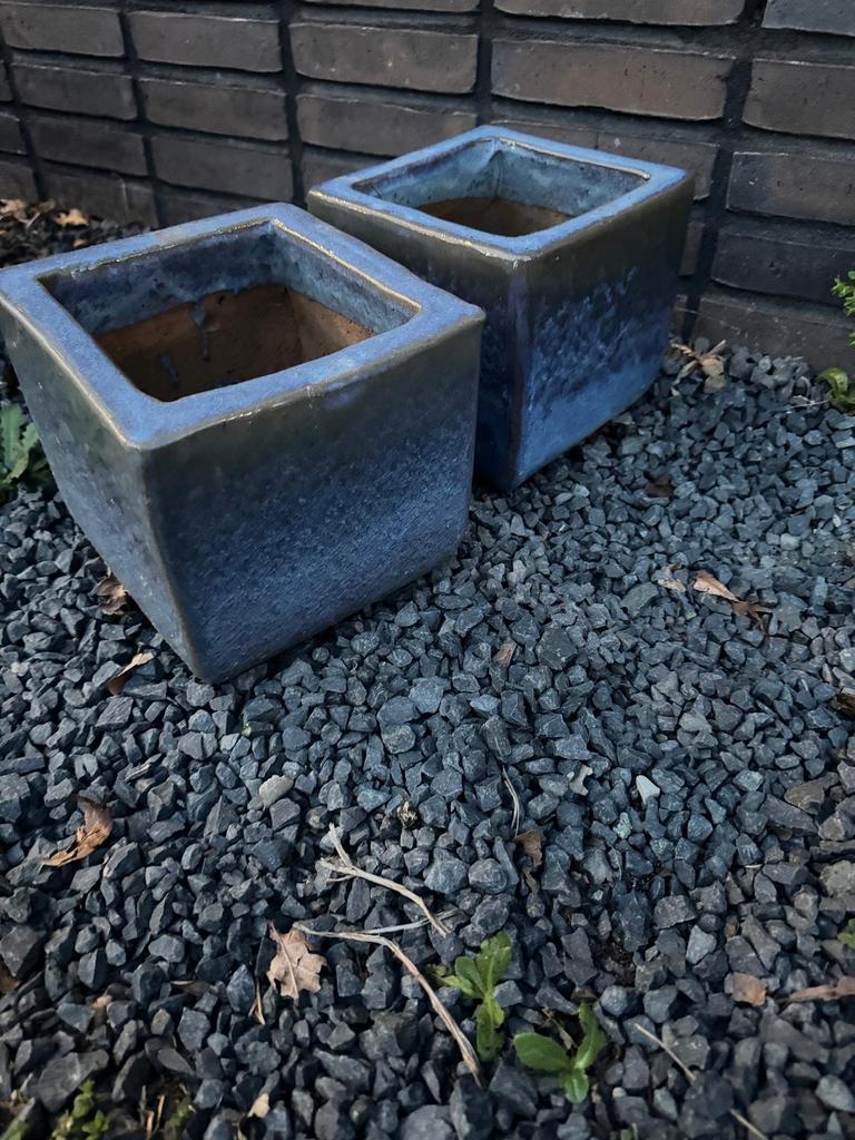 Set van 2 blauwe vierkante bloempotten, Gebruikt, Vierkant, Binnen, Ophalen of Verzenden