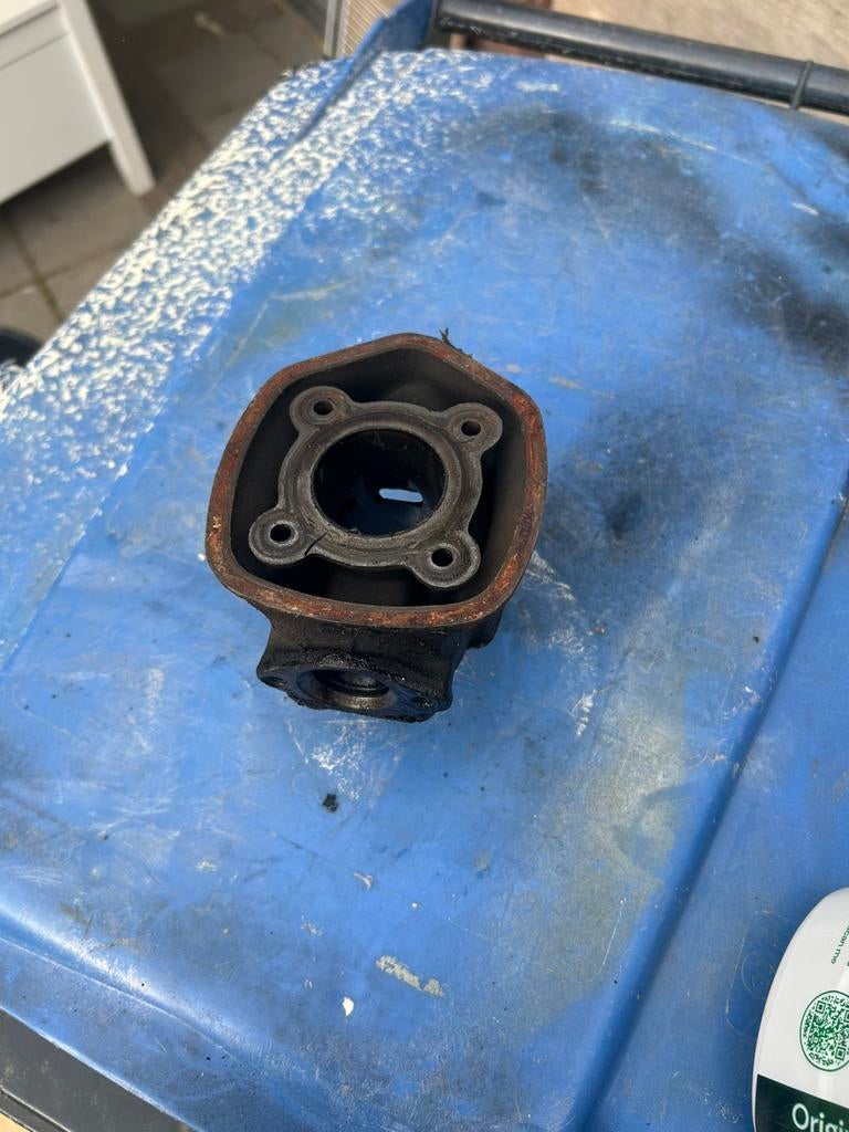 Lc cilinder piaggio, Fietsen en Brommers, Brommeronderdelen | Scooters, Zo goed als nieuw, Piaggio, Cilinder, Ophalen of Verzenden