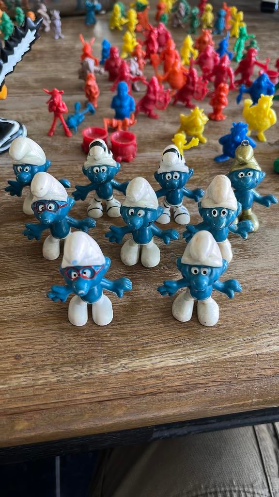 9 smurfen uit de jaren 60 Schleich made in Hong Kong”, Verzamelen, Smurfen, Ophalen of Verzenden, Gebruikt, Verschillende Smurfen