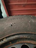 Zomerbanden op stalen velgen zie foto profiel banden, Auto-onderdelen, Banden en Velgen, Ophalen, Gebruikt, 15 inch, Banden en Velgen