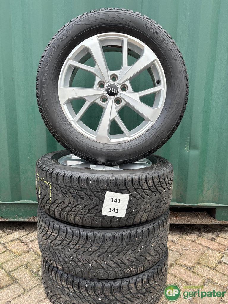 Lichtmetalen velgen met winterbanden 18 inch, Audi Q3, Auto-onderdelen, Banden en Velgen, Ophalen, 18 inch, Gebruikt, -