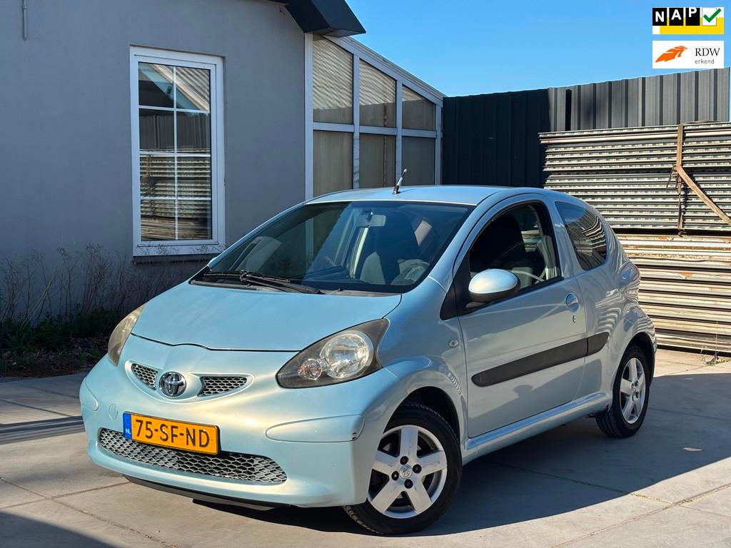 Toyota Aygo 1.0-12V Sport | Nieuwe APK | Goed onderhouden |, Gebruikt, 68 pk, Origineel Nederlands, Bedrijf