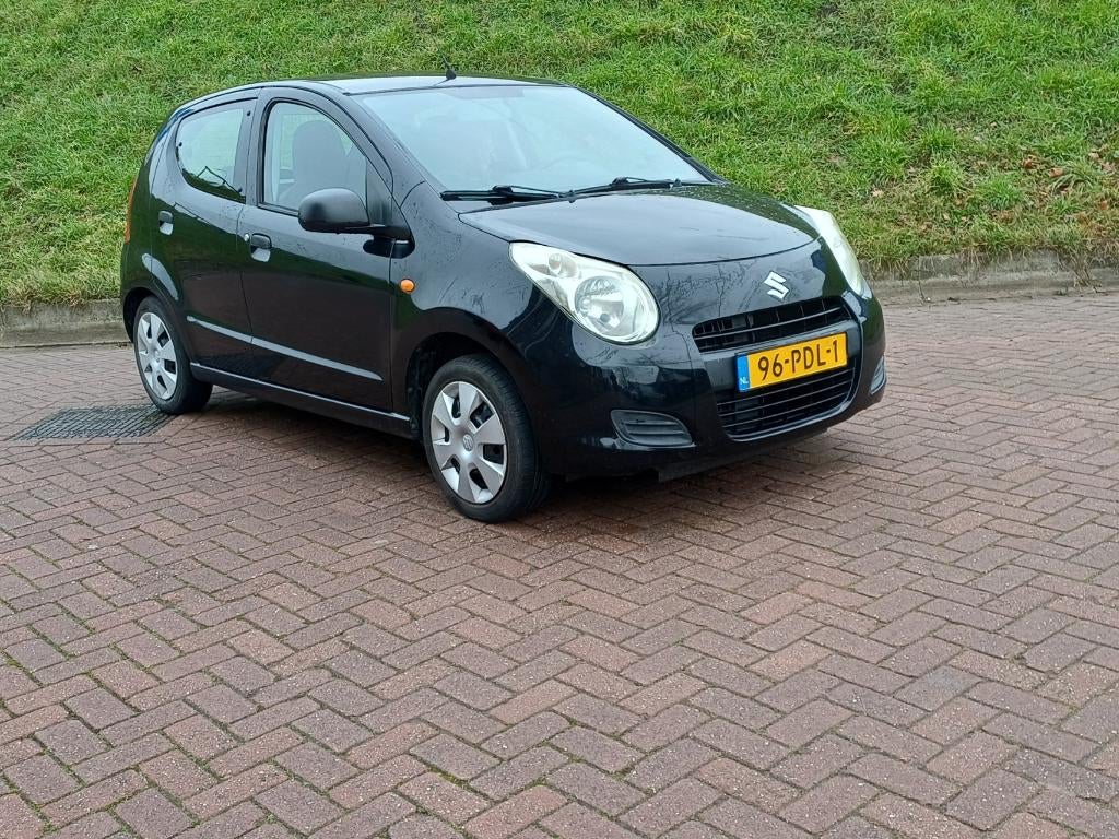 Suzuki Alto 1.0 2011 Zwart, Voorwielaandrijving, Stof, 4 stoelen, Origineel Nederlands