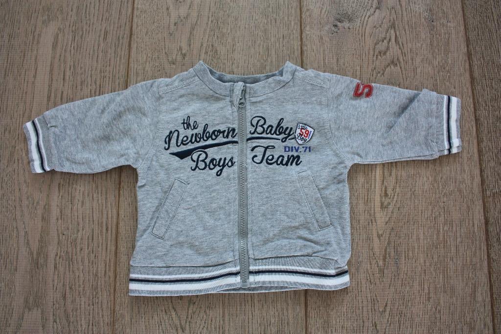 Stoer vest (Prenatal - maat 56), Kinderen en Baby's, Truitje of Vestje, Ophalen of Verzenden, Zo goed als nieuw, Prenatal