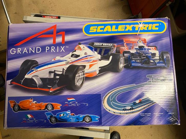 Scalextric Grand Prix racebaan, Kinderen en Baby's, Speelgoed | Racebanen, Gebruikt, Racebaan, Elektrisch, Overige merken, Zelf te bouwen